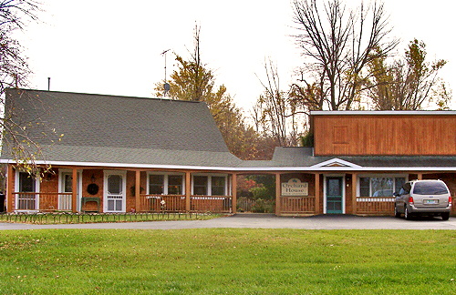 Colby's Orchard House - Michigan Assisted Living - Community Room